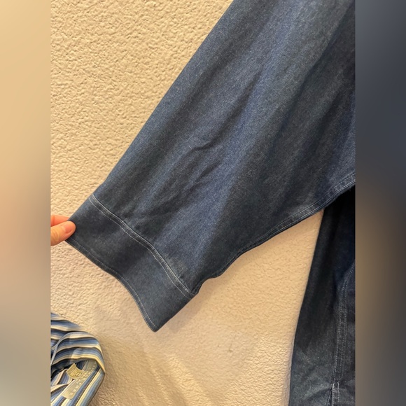 Foxcroft denim non iron, shaped fit button up 20W - Picture 3 of 15